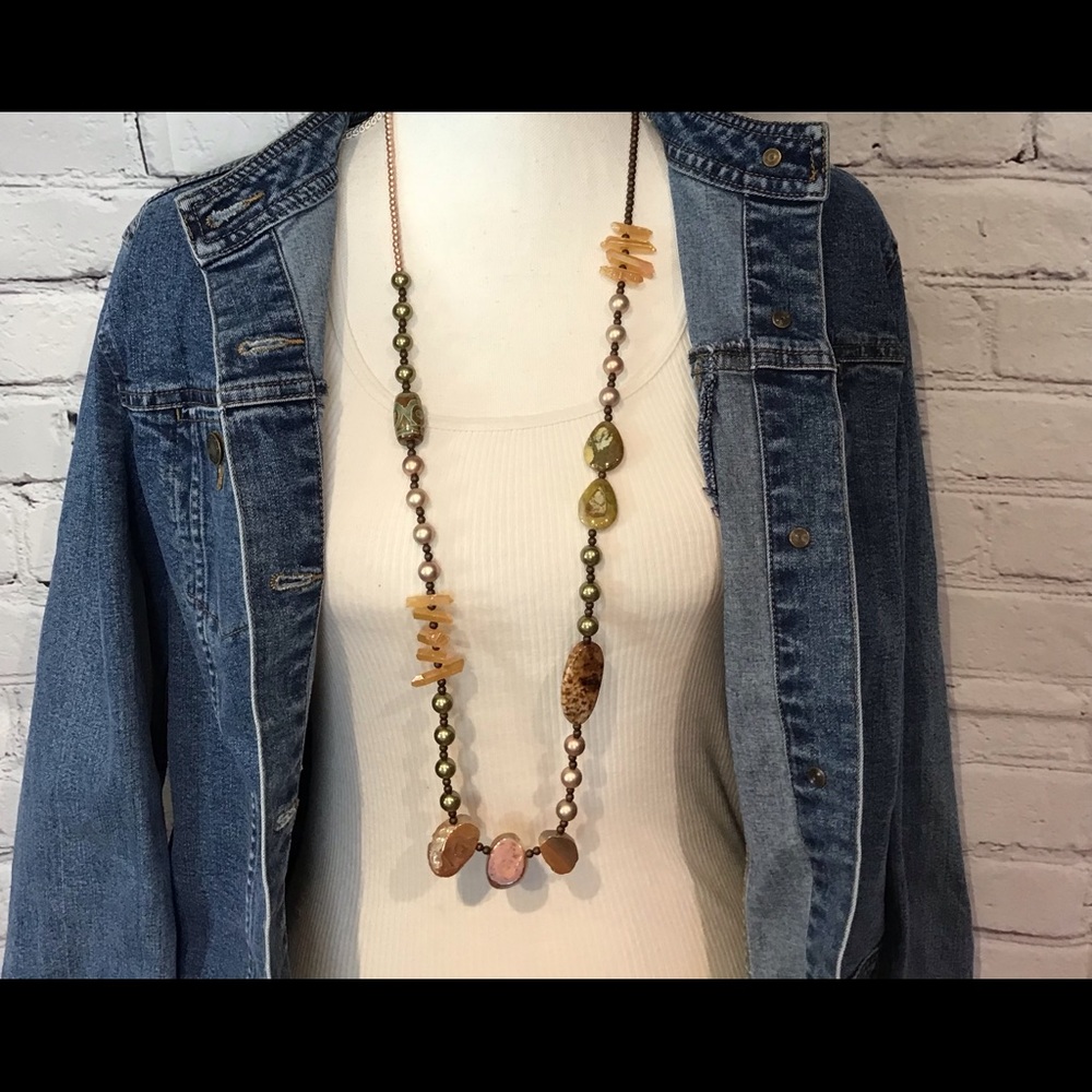 TRESKA FOREST COLLECTIONS AGATE STONE NECKLACE NWT